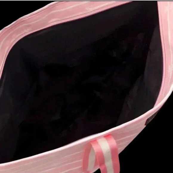 Victoria’s Secret Large weekender tote, pink/white stripe zip top 19 x 12.x 6 - Picture 6 of 8